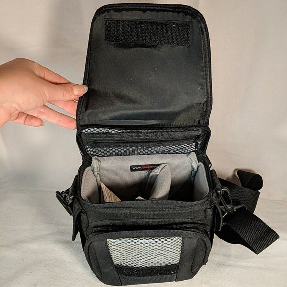 Lowepro Camera Bag Case Black Handle Shoulder Strap Multiple Pockets Adjustable - Picture 3 of 13